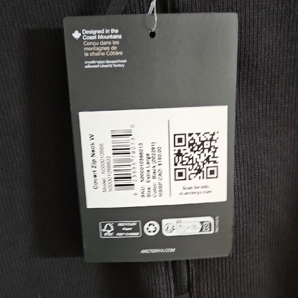 Arc'teryx Black Half-Zip Pullover - Picture 5 of 9